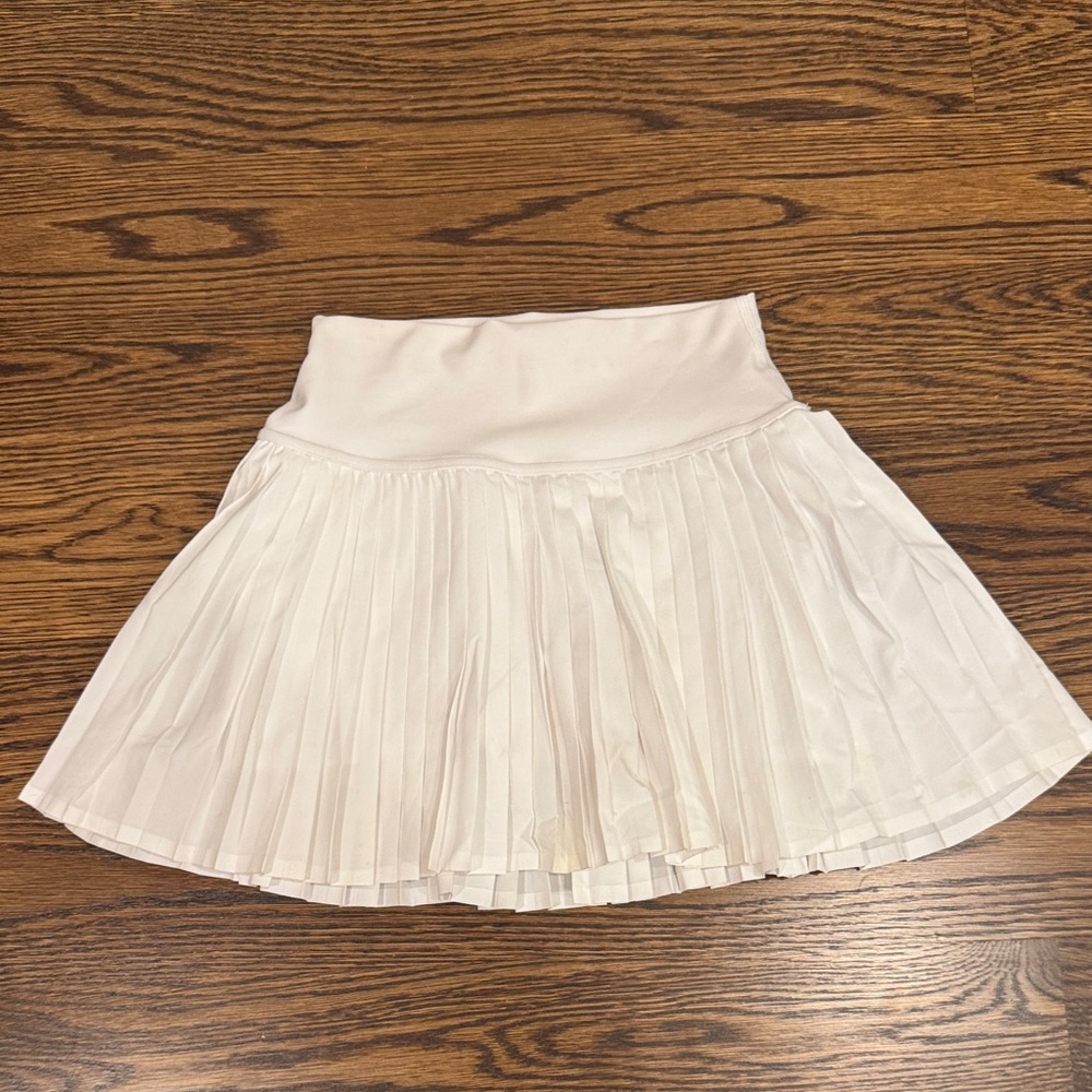 NWOT ALO tennis skirt